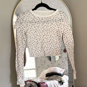 PacSun White and Red Floral Crop Top